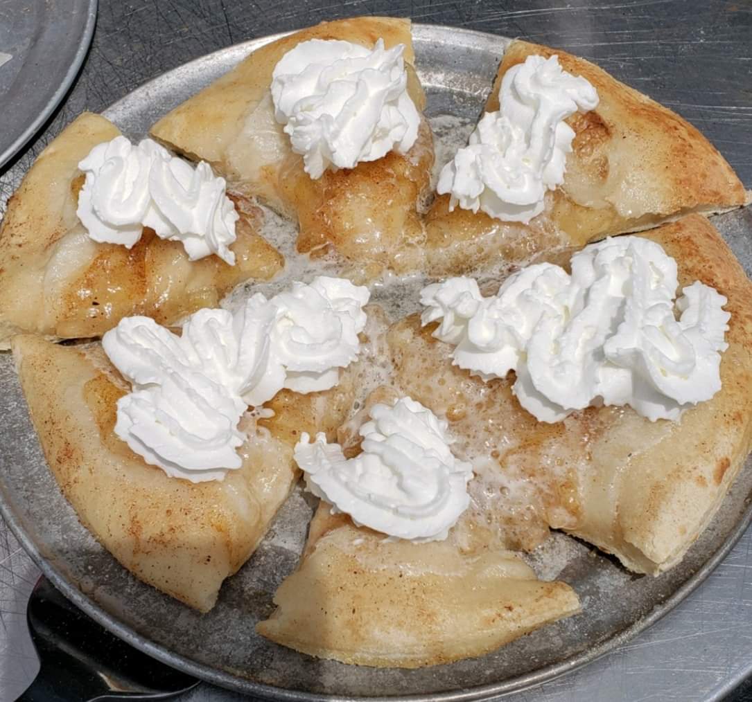 Carmel Apple Pie Pizza